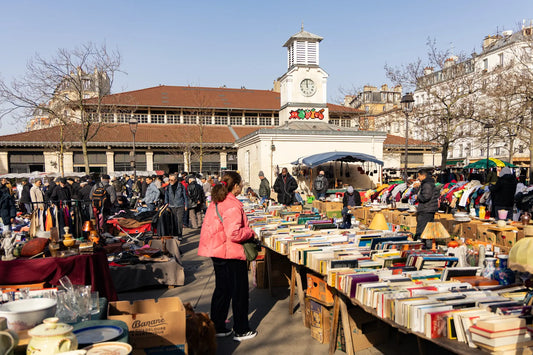 Les meilleurs marchés aux puces à Paris en 2026 : notre guide complet